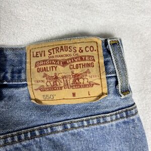 Levi's 550 Relaxed Jeans Mens 44x29 Blue Denim Cotton Medium Wash Straight Leg